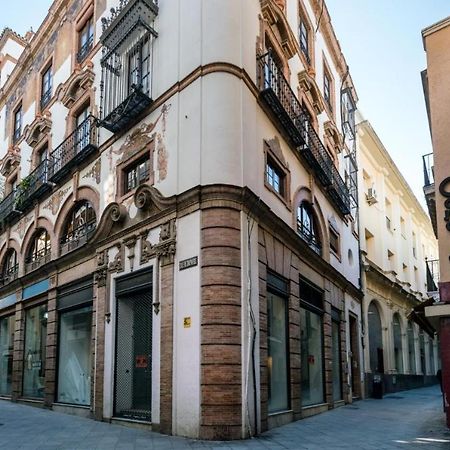 Alvarez Quintero Central Superior Sevilla Exterior foto